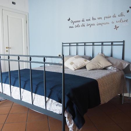 Casa Mariposa Lägenhet Desenzano del Garda Exteriör bild