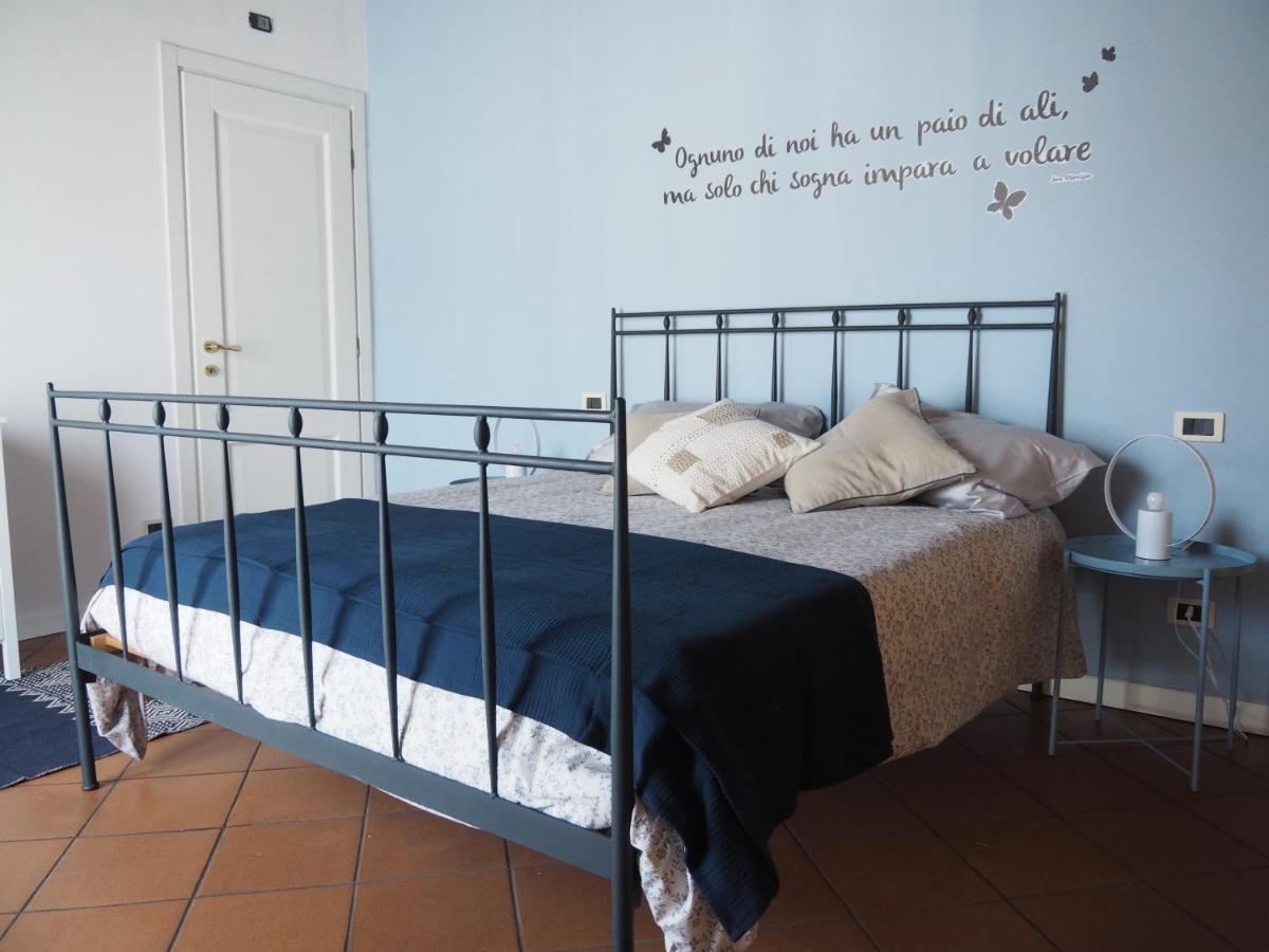 Casa Mariposa Lägenhet Desenzano del Garda Exteriör bild