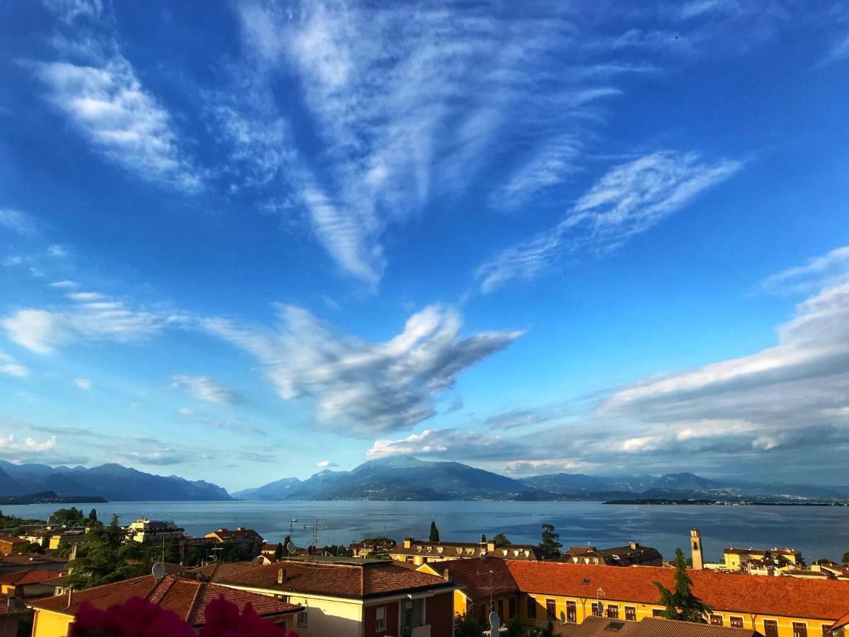 Casa Mariposa Lägenhet Desenzano del Garda Exteriör bild