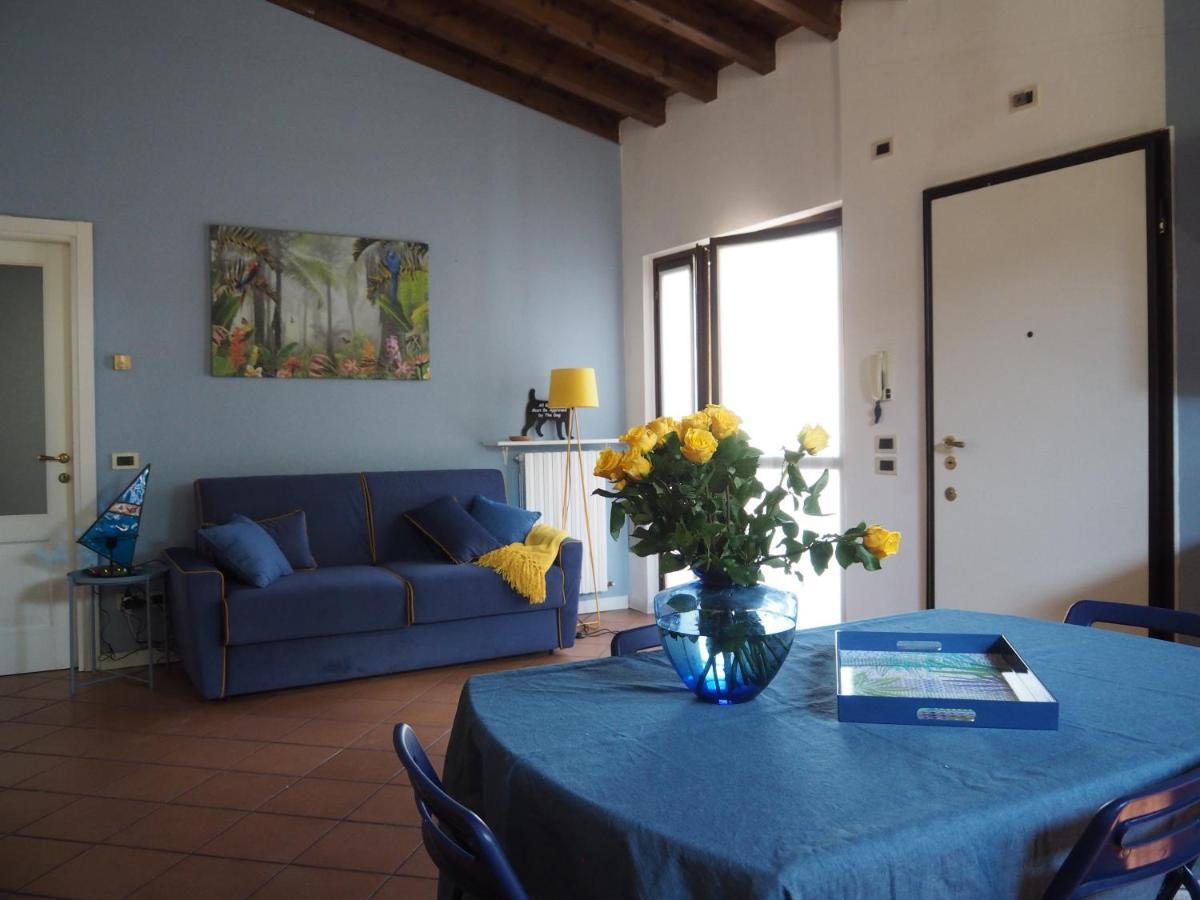 Casa Mariposa Lägenhet Desenzano del Garda Exteriör bild